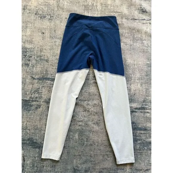 Outdoor Voices Blue Tri Tone 7/8 Warmup Athletic Leggings Medium - Picture 2 of 8
